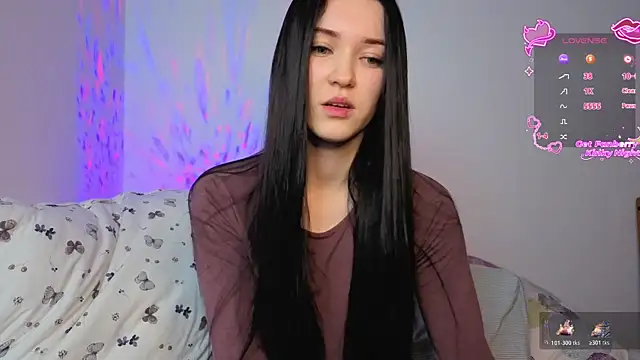 Veliora online show from December 15, 5:41 pm