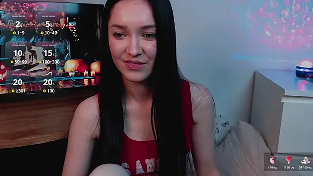 Veliora online show from October 30, 4:04 pm