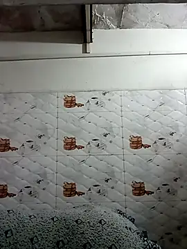 Snapshot of Rakhi_sawant143 chatting on January 6, 2:26 am Rakhi sawant143 online show from January 6, 2:26 am