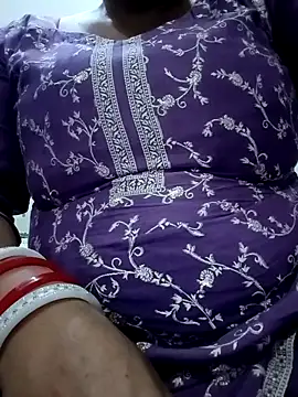 Snapshot of Rakhi_sawant143 chatting on September 30, 4:24 pm Rakhi sawant143 online show from September 30, 4:24 pm