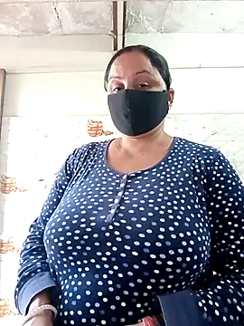 Rakhi sawant143 online show from November 29, 2:01 am