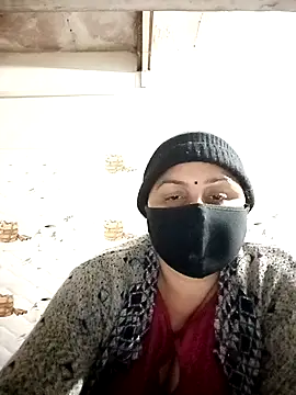 Snapshot of Rakhi_sawant143 chatting on January 7, 2:55 pm Rakhi sawant143 online show from January 7, 2:55 pm