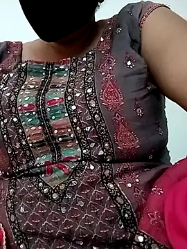 Snapshot of Rakhi_sawant143 chatting on September 27, 7:25 am Rakhi sawant143 online show from September 27, 7:25 am