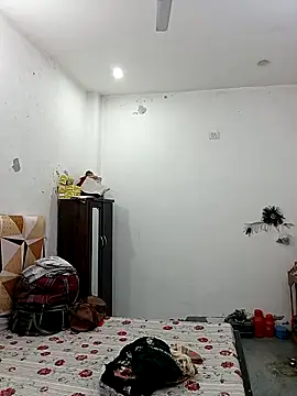 Rakhi sawant143 online show from November 8, 3:32 am