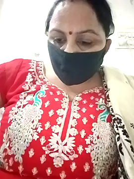 Rakhi sawant143 online show from November 15, 4:11 pm