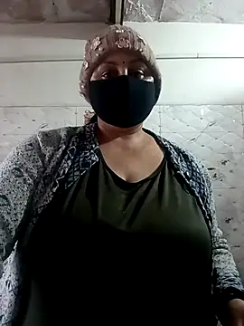 Snapshot of Rakhi_sawant143 chatting on February 2, 3:27 am Rakhi sawant143 online show from February 2, 3:27 am