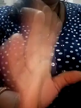 Snapshot of Rakhi_sawant143 chatting on January 18, 4:54 pm Rakhi sawant143 online show from January 18, 4:54 pm