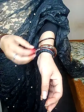 Oh 011 online show from February 24, 4:08 pm