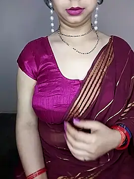 Snapshot of Oh_011 chatting on November 5, 2:25 am Oh 011 online show from November 5, 2:25 am