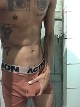 lcsexy45 online show from May 27, 5:42 pm