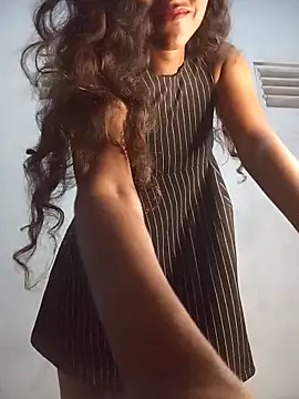 venuki ihalagamage online show from March 3, 4:36 pm