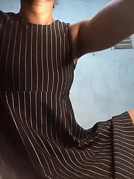 venuki ihalagamage online show from March 30, 5:36 pm