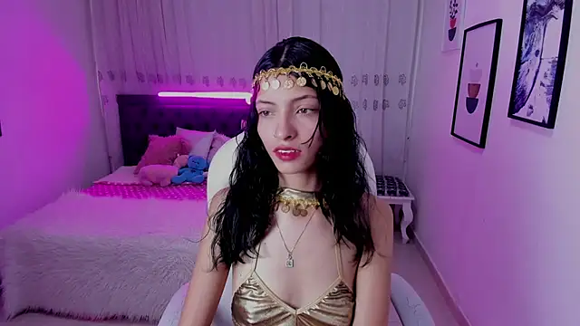 Snapshot of Mia_Clay1 chatting on November 10, 9:09 pm Mia Clay1 online show from November 10, 9:09 pm