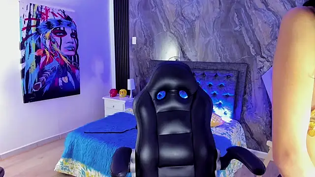 Snapshot of Mia_Clay1 chatting on October 25, 6:30 pm Mia Clay1 online show from October 25, 6:30 pm