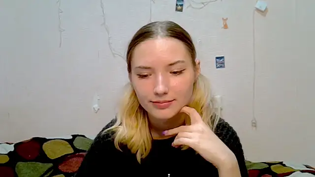  kikiclark   online show from September 27, 8:48 pm