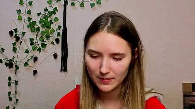  kikiclark   online show from February 21, 8:55 pm