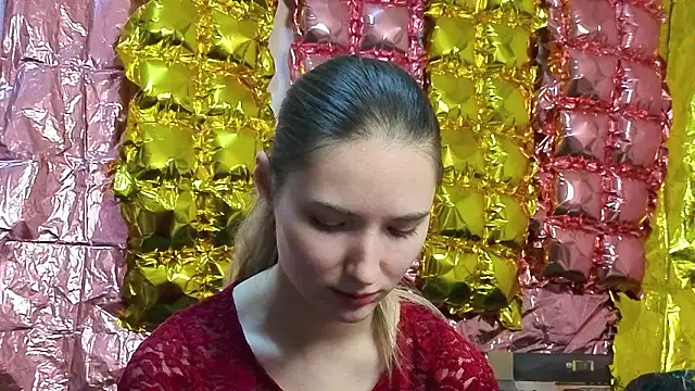  kikiclark   online show from March 14, 8:48 pm