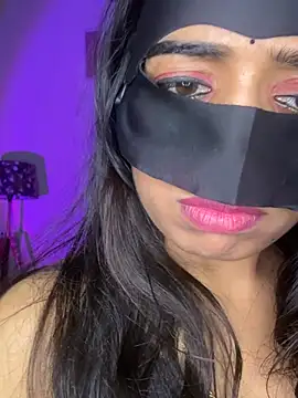 DesiSexyMonika online show from April 15, 7:07 pm