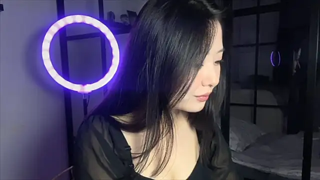 WonderMira online show from October 6, 1:12 pm