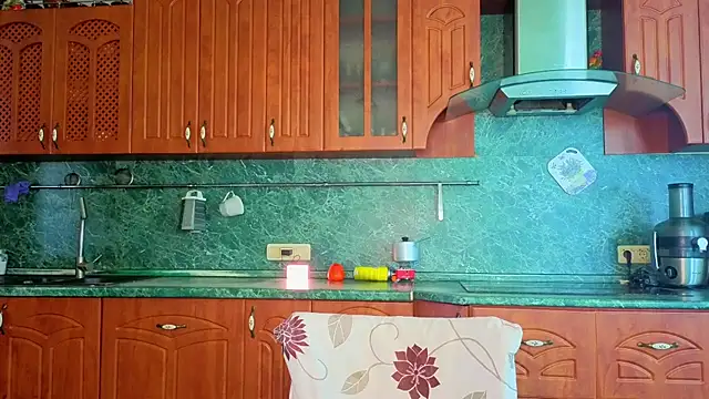 MysticVenus  online show from March 19, 7:08 am