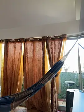 hottiee melannie online show from April 8, 8:21 pm