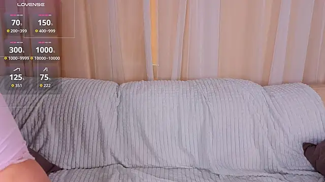 AntonelaAmeli online show from May 5, 1:19 am