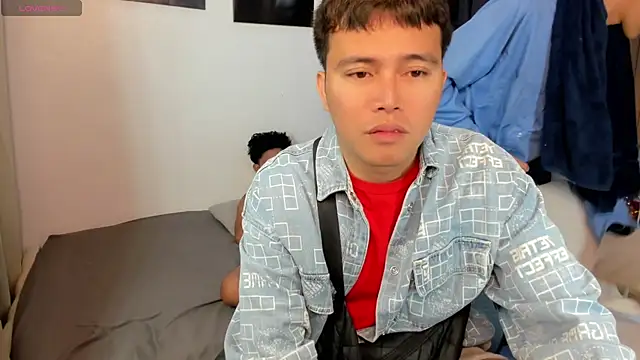 xxxhugecocktwinkxxx online show from September 20, 5:07 pm