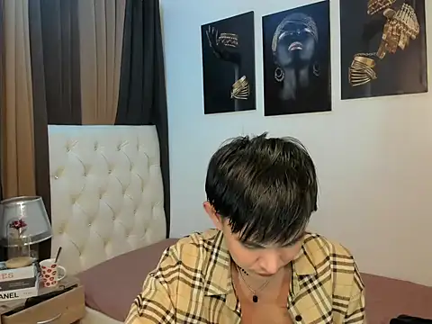 Snapshot of xxxhugecocktwinkxxx chatting on November 8, 5:05 pm xxxhugecocktwinkxxx online show from November 8, 5:05 pm