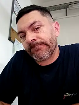Snapshot of Alex_404040 chatting on September 17, 7:43 am Alex 404040 online show from September 17, 7:43 am