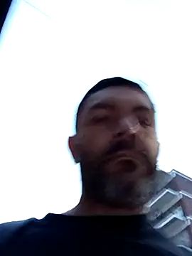 Snapshot of Alex_404040 chatting on October 10, 9:21 am Alex 404040 online show from October 10, 9:21 am