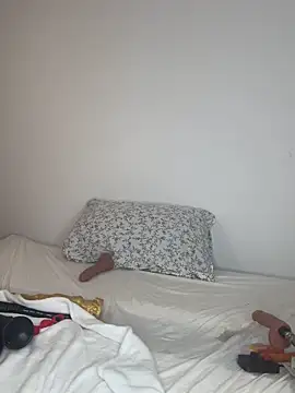 Steffi Snowbunny online show from November 3, 6:33 pm