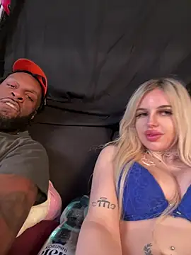 Steffi Snowbunny online show from March 24, 10:10 pm