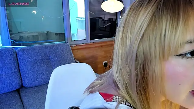 Mayajhons online show from September 15, 12:27 pm