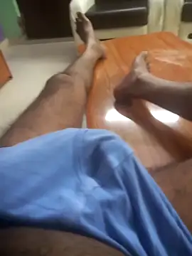 Snapshot of deshi8inch53 chatting on October 26, 6:08 pm deshi8inch53 online show from October 26, 6:08 pm