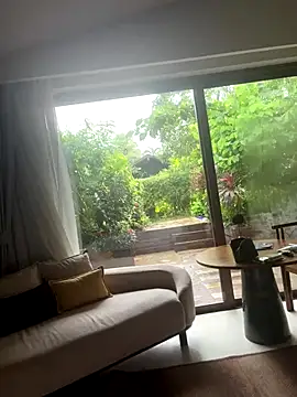 CassyBaby online show from November 6, 1:42 am