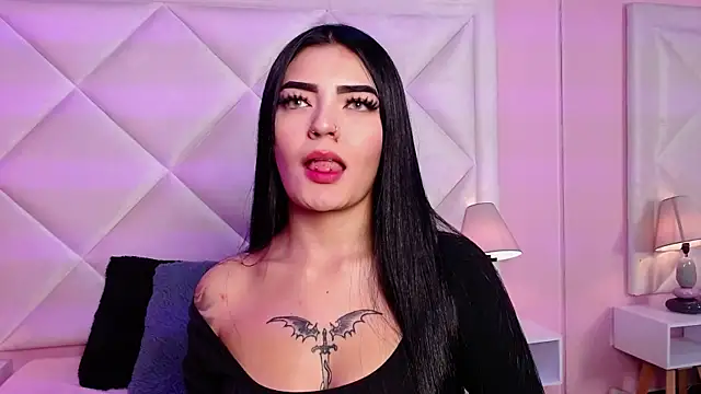 Miaa Smithh   online show from November 1, 1:27 pm