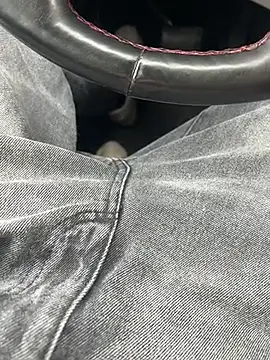 Jariushot3 online show from April 13, 2:43 pm