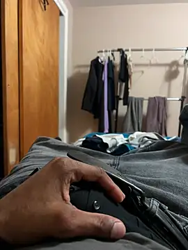 Jariushot3 online show from April 18, 12:13 am