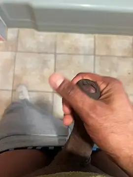 Jariushot3 online show from March 12, 9:41 pm