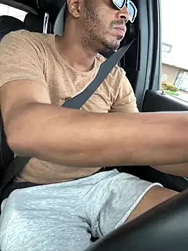 Jariushot3 online show from April 23, 6:20 pm