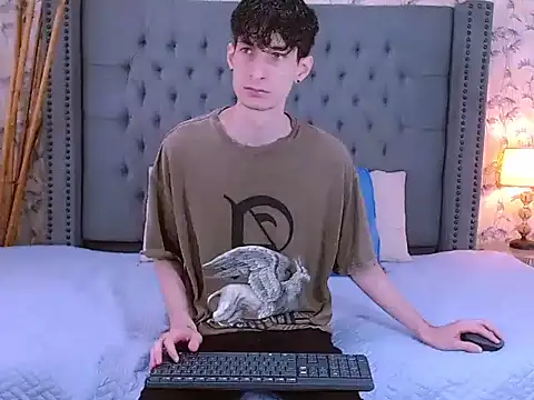 Luke Carter online show from October 1, 1:04 pm