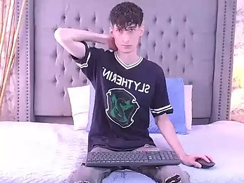 Luke Carter online show from September 10, 1:10 pm