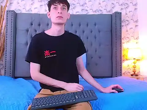 Luke Carter online show from November 3, 1:04 pm