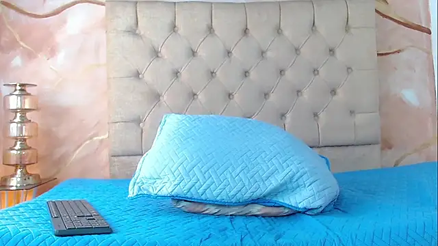 Snapshot of Luke_Carter chatting on July 21, 1:34 pm Luke Carter online show from July 21, 1:34 pm
