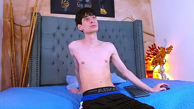 Luke Carter online show from February 9, 1:20 pm