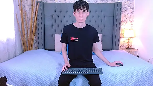 Luke Carter online show from October 2, 1:03 pm