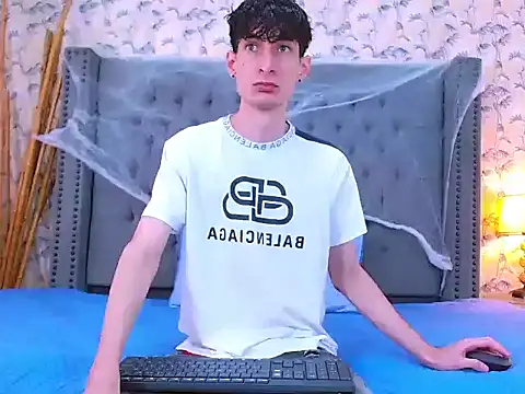 Luke Carter online show from October 25, 1:01 pm