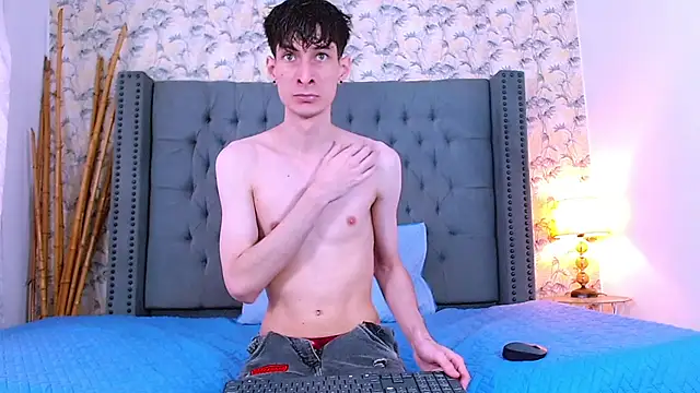 Luke Carter online show from November 14, 1:15 pm