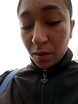 Snapshot of Lexiiee_1 chatting on December 4, 2:38 pm Lexiiee 1 online show from December 4, 2:38 pm