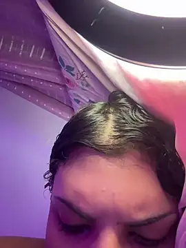 luluzinhax online show from March 26, 4:22 am